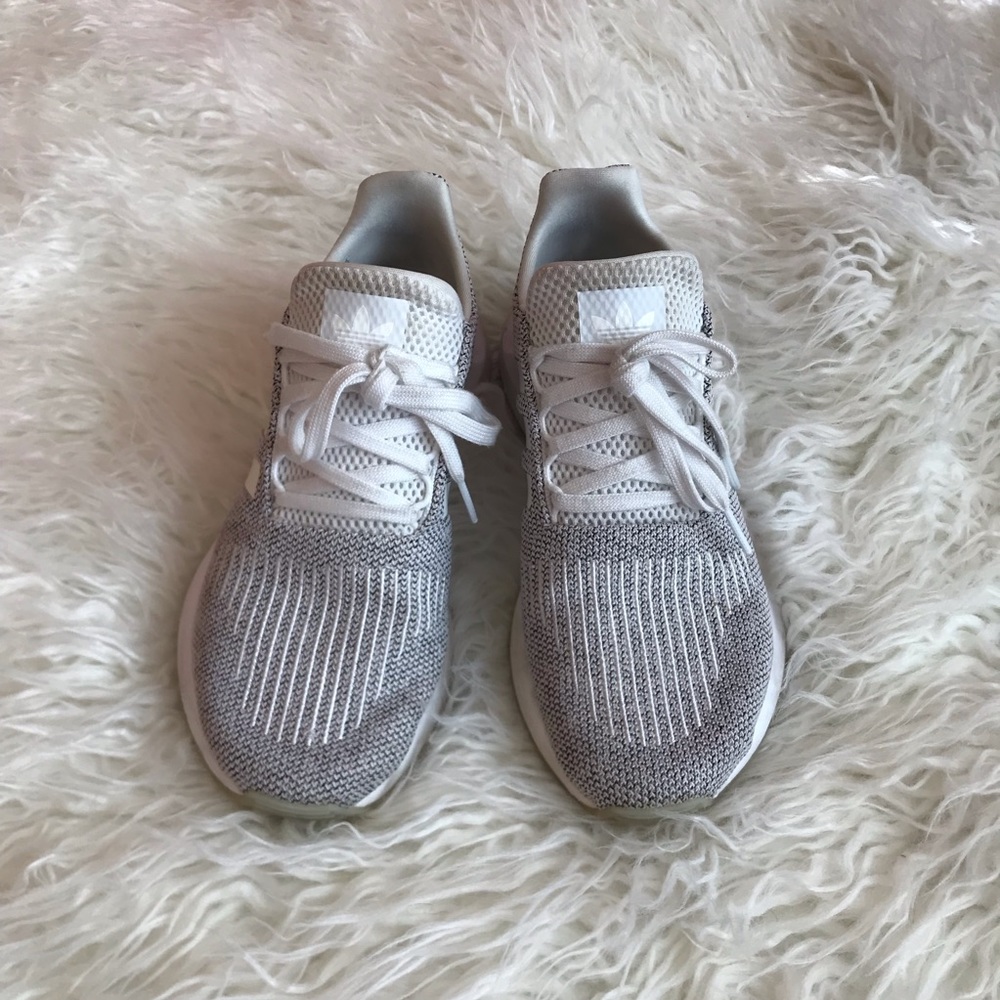 Adidas Swift Run tennis shoes